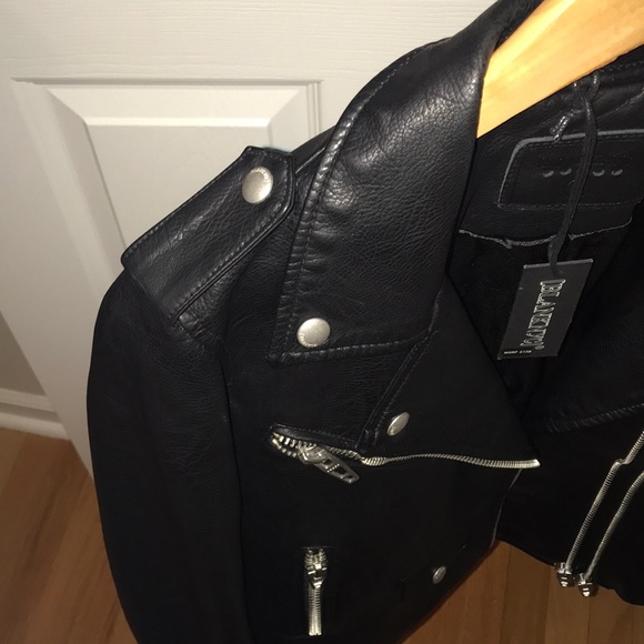 BLANKNYC Faux Leather Jacket - Picture 6 of 8